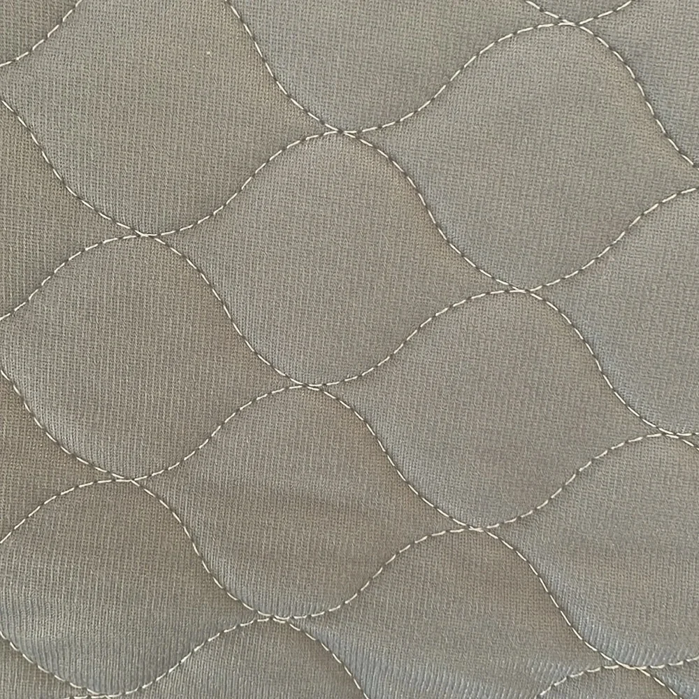 NWOT~Set Of 6 Puppy Mats~Gray & Animal Print Designed 4 Small/2 Large Mat - Picture 14 of 16